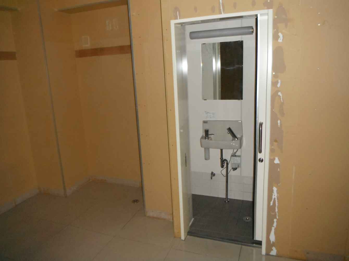 ����ʡ��� ���Ĥ�Ź�ޡ��ƥʥ�����ߤδּ�����