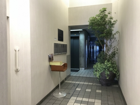 ��������� ���ͤ�Ź�ޡ��ƥʥ�����ߤβ���