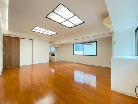 ��������� ���ͤ�Ź�ޡ��ƥʥ�����ߤβ���